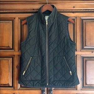 Old Navy Quilted Vest!